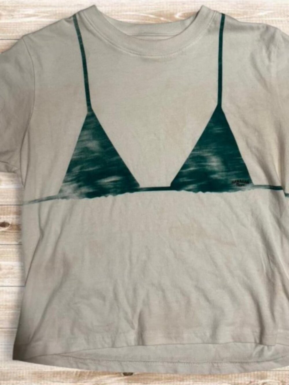 Personalized bikini printed T-shirt